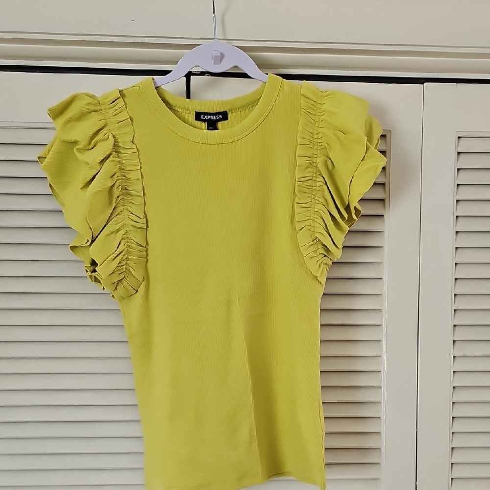 Love Women's Yellow Ruffle Sleeve Top
